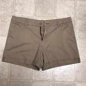 Khaki shorts